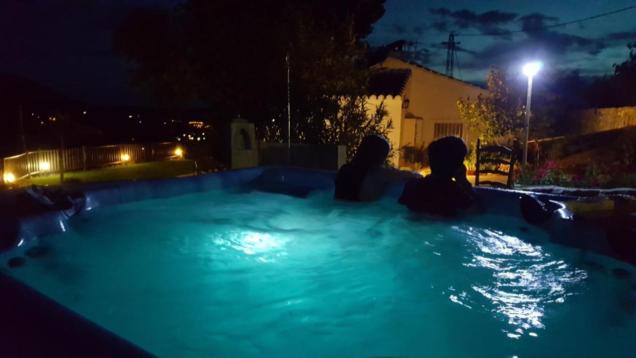 Alcaucín Casa Molinaヴィラ エクステリア 写真